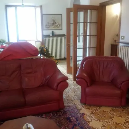 Una Terrazza Tra Due Laghi