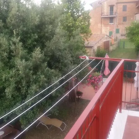 Una Terrazza Tra Due Laghi Apartment